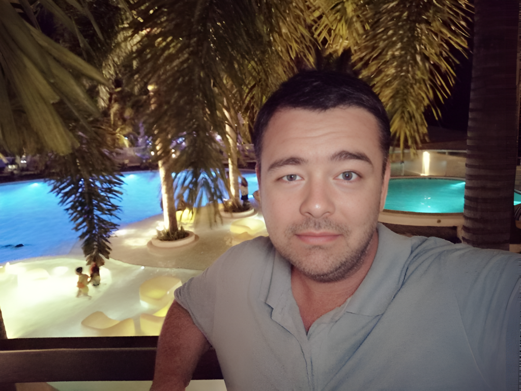 Jason Ellis, creator of Budget Trips Guide